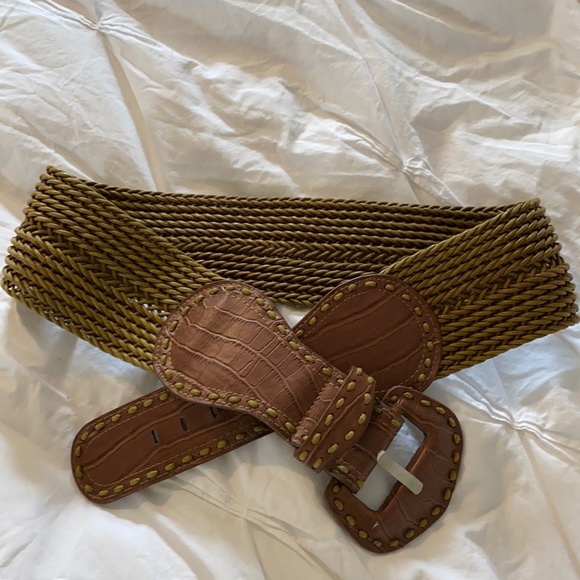 Le Chateau Belt - Picture 1 of 2